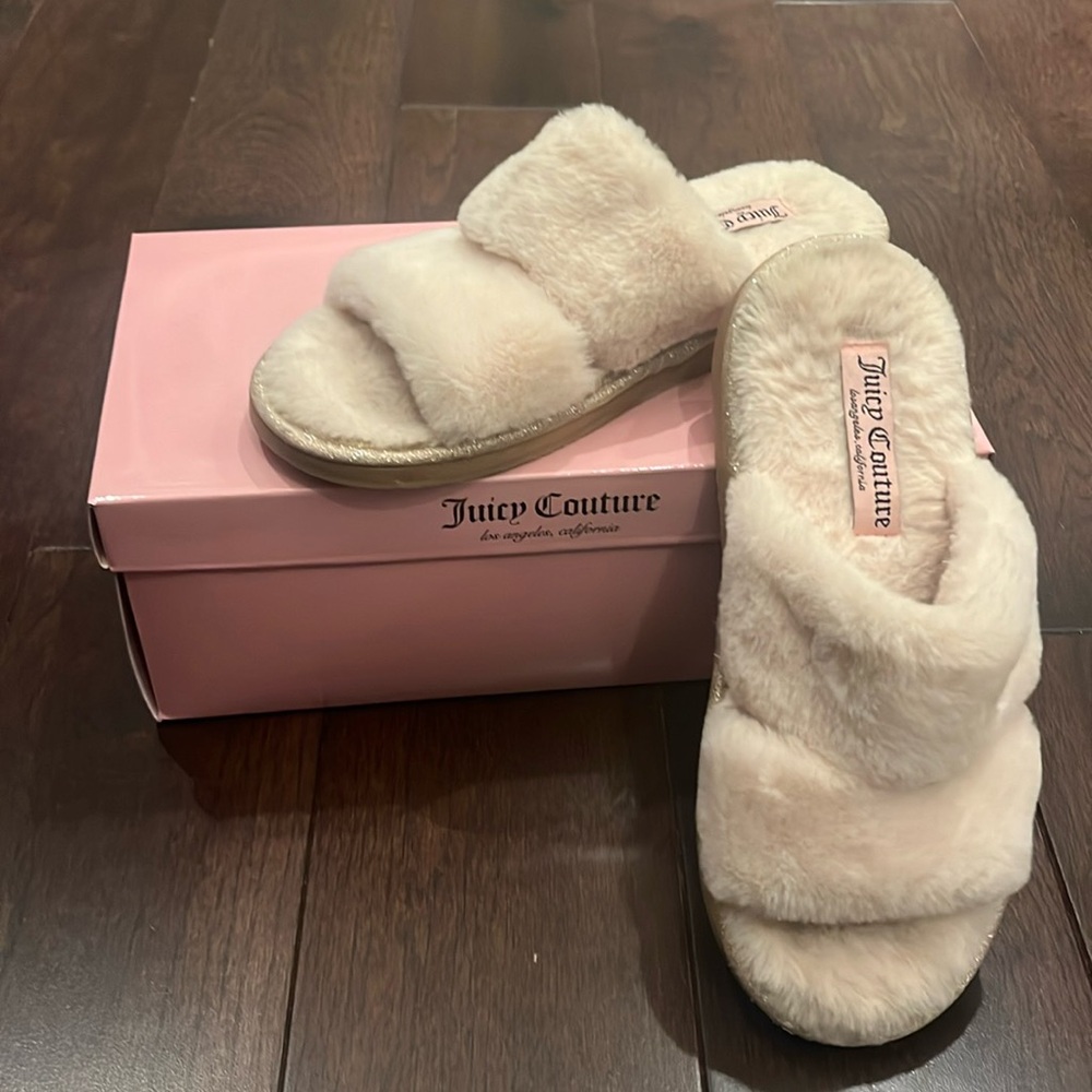 Juicy couture plush slippers open toe faux fur size 7
